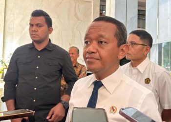 Prabowo Perintahkan Bahlil Pastikan Semua Desa di RI Sudah Teraliri Listrik