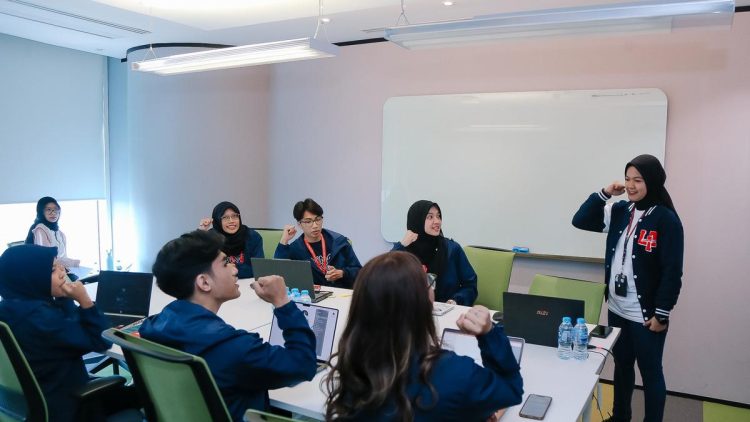 Cetak Generasi Digital Unggul Program Digistar Class Intern Batch 1 Luluskan 230 Talenta Muda