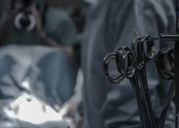 Pria Inggris Wafat di Turki Saat Transplantasi Rambut di Klinik Populer Selebritas