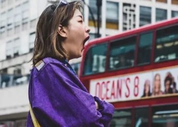 Mengapa Menguap Bisa Menular? Berikut Penjelasannya