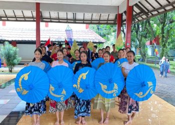 30 Penari SMKN 10 Bandung Tampilkan Tari Kontemporer Meriah HUT Ke-80 RI di Monas
