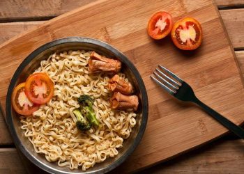 Kurangi Konsumsi 7 Jenis Makanan Ini Agar Daya Ingat Tidak Menurun