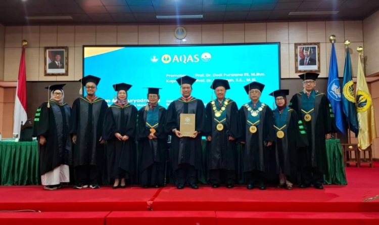 Pimpinan BPK Raih Gelar Doktor melalui Pertahankan Disertasi Nyoman Adhi Suryadnyana