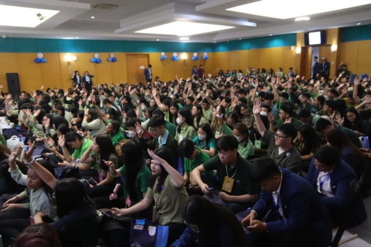 PKKMB 2025 Pesan Penting Mendiktisaintek untuk Mahasiswa Baru