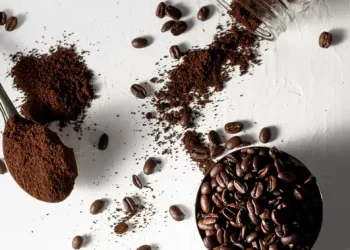 Manfaat Kopi untuk Perawatan Rambut, Menutupi Uban dan Menjaga Kesehatan Kulit Kepala