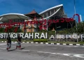 10 Tempat Makan Enak Dekat Bandara Ngurah Rai 2025