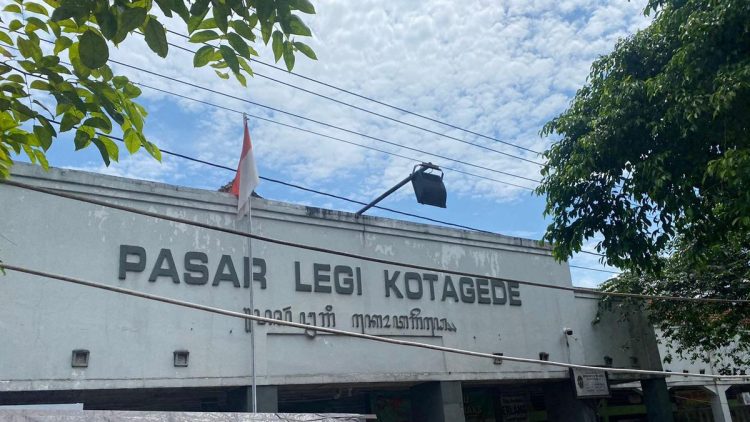 8 Tempat Makan Legendaris dan Ikonik di Pasar Legi Kotagede yang Wajib Dikunjungi