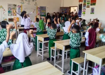 Bangun Generasi Sehat dan Cerdas Melalui Pendidikan Gratis Berkualitas