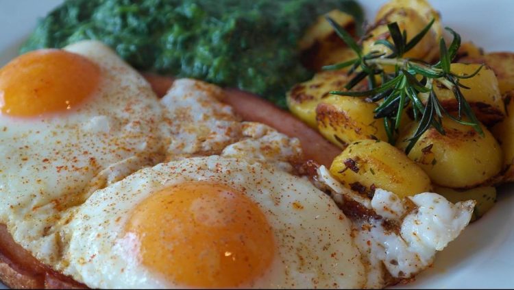 Disarankan Menkes, Dampak Sarapan 2 Telur Setiap Hari terhadap Kesehatan