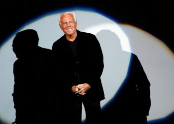 Menggali Kembali Kejayaan Sang Raja Mode Armani