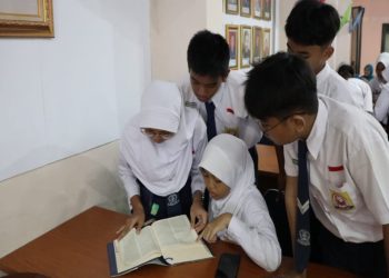 Kenalkan Siswa pada KBBI dengan Kamus Masuk Sekolah dari Badan Bahasa