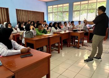 MNC Tourism dan MNC Peduli Selesaikan Roadshow Edukasi Jurnalistik di SMAN 1 Caringin