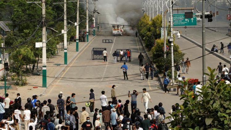 Demo Besar Gen Z di Ibu Kota Tolak Larangan Media Sosial