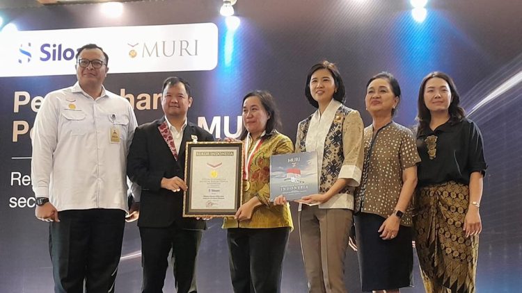 Latih 9000 Orang tentang Bantuan Hidup Dasar, Siloam Raih Rekor MURI