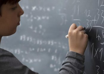 9 Makanan Meningkatkan Kecerdasan Otak Anak Agar Si Kecil Jadi Juara Kelas