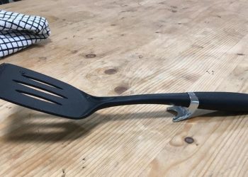 Bahan Spatula Teraman di Dapur Silikon atau Kayu Menurut Pakar Biomedik IPB