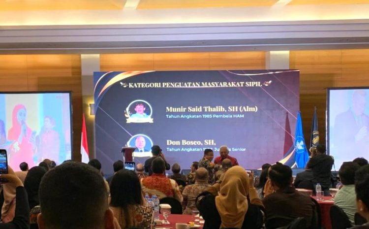 FH Universitas Brawijaya Berikan Penghargaan kepada Aktivis HAM Munir