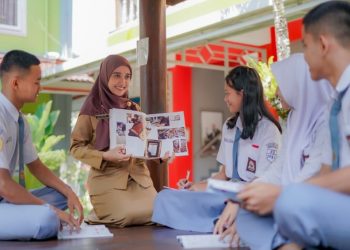 Penyaluran Tunjangan Guru Target Tuntas Jelang HGN 2025 oleh Kemendikdasmen