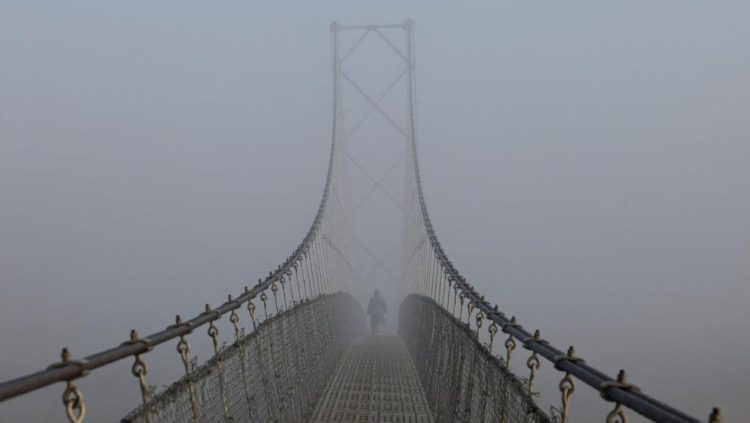Keindahan Tersembunyi di Balik Kabut Nepal