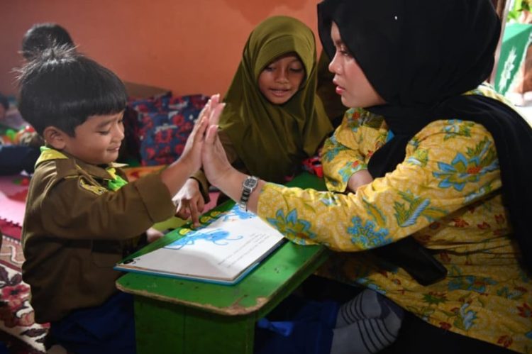 Tunjangan Guru Honorer Meningkat Menjadi Rp400.000 Tahun Depan Langsung Masuk Rekening