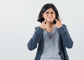 Penyebab Gigi Goyang pada Dewasa yang Diabaikan Bisa Berujung Tanggal