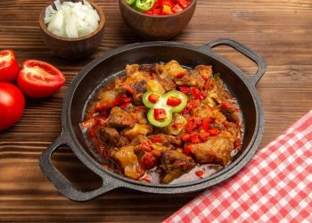 4 Resep Ayam Rica-Rica Manado Pedas Rempah yang Menggugah Selera dan Bikin Ketagihan