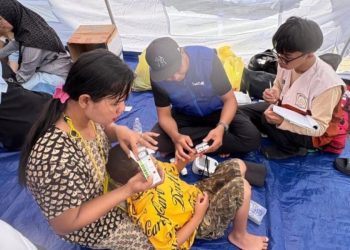 Kampus Aktif Salurkan Bantuan untuk Korban Banjir di Sumatera Diktisaintek Berdampak