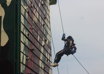 Operasi SMA Labschool Ciracas Pembentukan Mental dan Karakter Siswa Bersama Kopassus