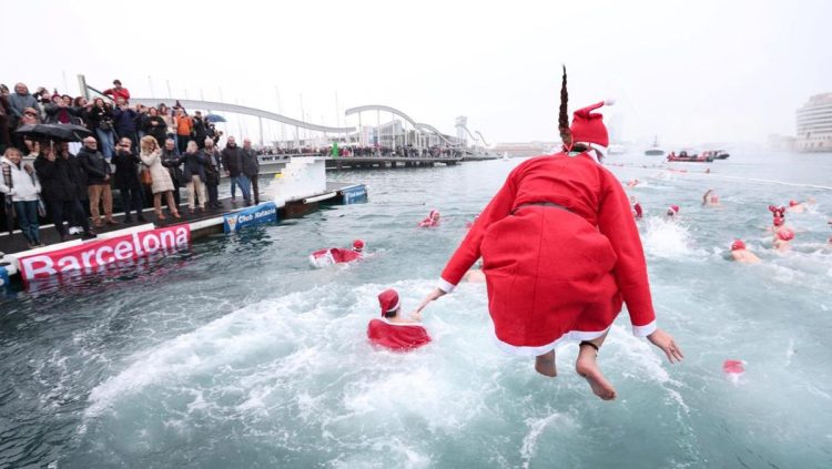 Tradisi Menarik Berenang Pagi Hari Natal di Eropa