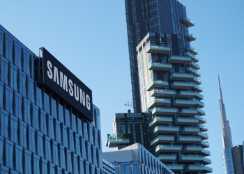 Pembaruan Sistem Google Play di Galaxy Terhenti, Samsung Akhirnya Berkomentar