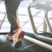 Jalan Kaki di Treadmill atau Luar Ruangan, Mana yang Lebih Efektif?