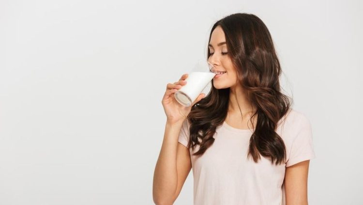 Apakah Susu Masih Penting bagi Orang Dewasa?