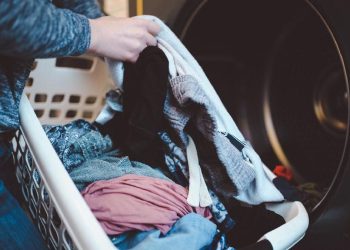 7 Tips Mengatasi Cucian yang Susah Kering di Musim Hujan