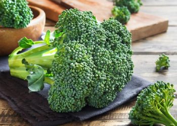 7 Makanan Mudah Ditemukan untuk Meningkatkan Imun Tubuh