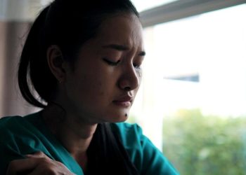 Buku Broken Strings Menyebabkan Kelelahan Mental, Ini Pendapat Psikolog