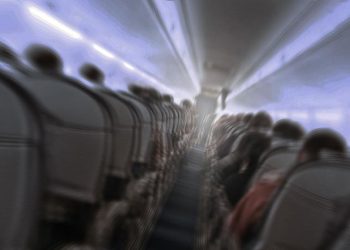 Wanita Disindir, Nge-Vlog Mengalami Panic Attack Saat Turbulensi Pesawat