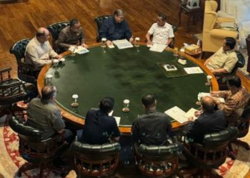 Rapat Terbatas Prabowo di Hambalang Bahas Tekstil dan Chip