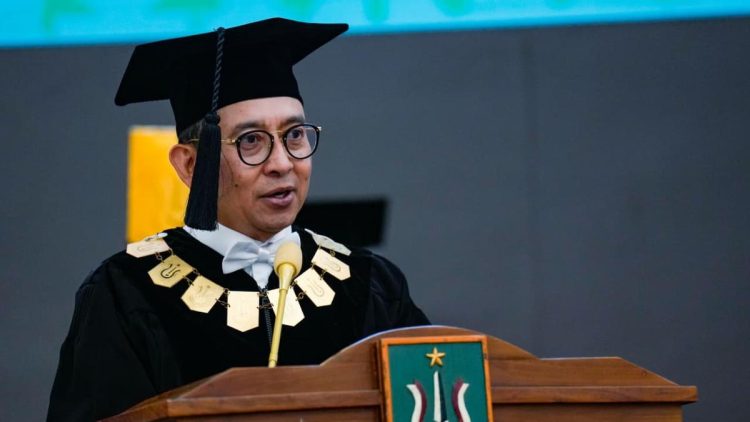 Fadli Zon Ditetapkan Sebagai Profesor Kehormatan, Penghargaan untuk Perjuangan Budaya Indonesia